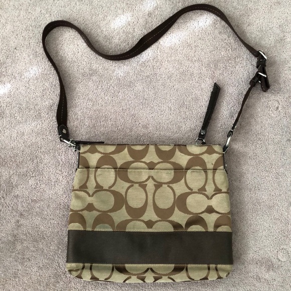 Coach Logo Crossbody Bag💋 - Picture 4 of 5